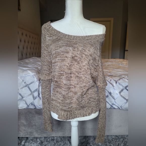 Splendid - Off the shoulder brown pullover knit sweater - Picture 2 of 5